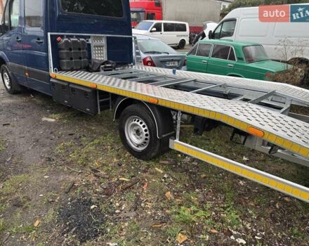 Синий Мерседес Sprinter, объемом двигателя 2.15 л и пробегом 620 тыс. км за 13500 $, фото 5 на Automoto.ua