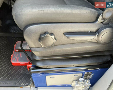 Синий Мерседес Sprinter, объемом двигателя 3 л и пробегом 359 тыс. км за 26700 $, фото 20 на Automoto.ua