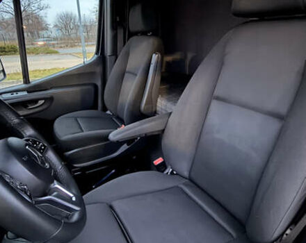 Синий Мерседес Sprinter, объемом двигателя 3 л и пробегом 850 тыс. км за 22222 $, фото 12 на Automoto.ua