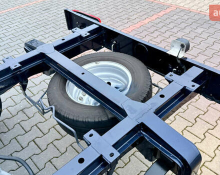 Синий Мерседес Sprinter, объемом двигателя 3 л и пробегом 850 тыс. км за 22222 $, фото 8 на Automoto.ua