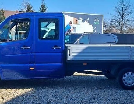 Синий Мерседес Sprinter, объемом двигателя 2.2 л и пробегом 199 тыс. км за 16900 $, фото 3 на Automoto.ua
