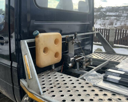 Синій Мерседес Sprinter, об'ємом двигуна 2.69 л та пробігом 370 тис. км за 11800 $, фото 3 на Automoto.ua