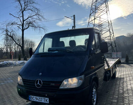 Синий Мерседес Sprinter, объемом двигателя 2.69 л и пробегом 388 тыс. км за 11300 $, фото 4 на Automoto.ua