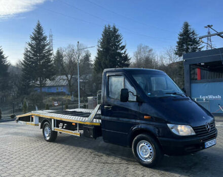 Синий Мерседес Sprinter, объемом двигателя 2.69 л и пробегом 388 тыс. км за 11300 $, фото 6 на Automoto.ua