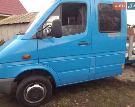 Синий Мерседес Sprinter, объемом двигателя 2.2 л и пробегом 251 тыс. км за 15900 $, фото 8 на Automoto.ua