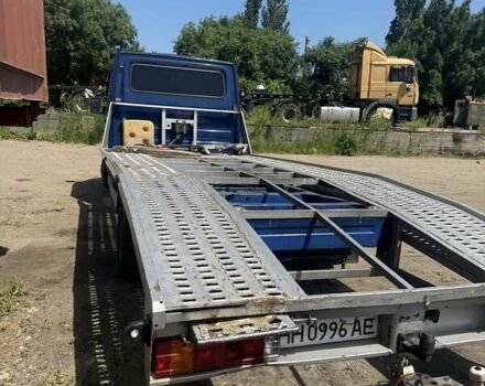 Синий Мерседес Sprinter, объемом двигателя 2.69 л и пробегом 600 тыс. км за 18500 $, фото 2 на Automoto.ua