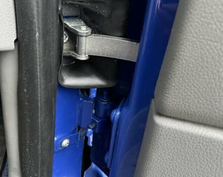 Синий Мерседес Sprinter, объемом двигателя 2.1 л и пробегом 0 тыс. км за 18500 $, фото 25 на Automoto.ua