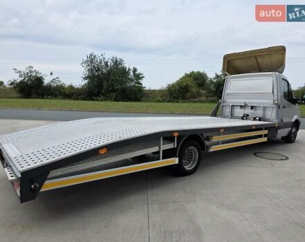 Синий Мерседес Sprinter, объемом двигателя 2.2 л и пробегом 247 тыс. км за 29350 $, фото 5 на Automoto.ua