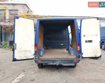 Синий Мерседес Sprinter, объемом двигателя 3 л и пробегом 125 тыс. км за 4500 $, фото 14 на Automoto.ua