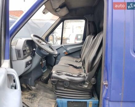 Синий Мерседес Sprinter, объемом двигателя 3 л и пробегом 125 тыс. км за 4500 $, фото 7 на Automoto.ua