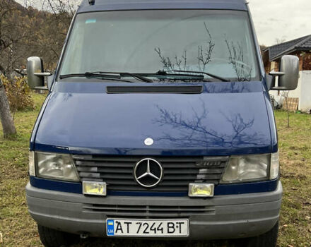 Синий Мерседес Sprinter, объемом двигателя 2.87 л и пробегом 600 тыс. км за 5950 $, фото 1 на Automoto.ua