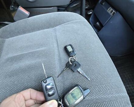 Синий Мерседес Sprinter, объемом двигателя 2.87 л и пробегом 878 тыс. км за 4950 $, фото 24 на Automoto.ua