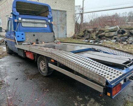 Синий Мерседес Sprinter, объемом двигателя 2.9 л и пробегом 500 тыс. км за 6300 $, фото 5 на Automoto.ua