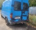 Синий Мерседес Sprinter, объемом двигателя 2.15 л и пробегом 438 тыс. км за 4700 $, фото 1 на Automoto.ua