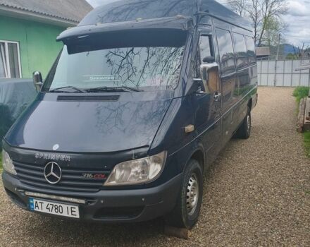 Синий Мерседес Sprinter, объемом двигателя 2.7 л и пробегом 586 тыс. км за 9000 $, фото 2 на Automoto.ua