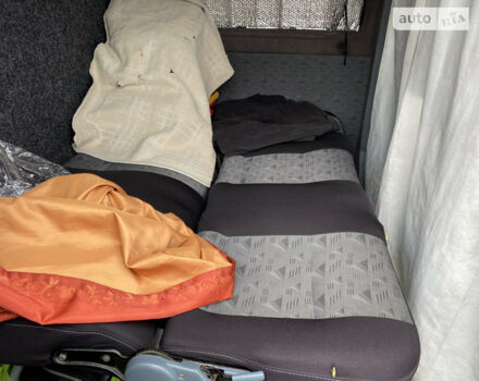 Синий Мерседес Sprinter, объемом двигателя 2.2 л и пробегом 338 тыс. км за 5650 $, фото 10 на Automoto.ua