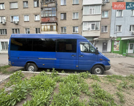 Синий Мерседес Sprinter, объемом двигателя 2.15 л и пробегом 200 тыс. км за 11500 $, фото 9 на Automoto.ua