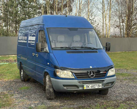 Синий Мерседес Sprinter, объемом двигателя 2.2 л и пробегом 368 тыс. км за 8500 $, фото 1 на Automoto.ua