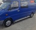 Синий Мерседес Sprinter, объемом двигателя 2.15 л и пробегом 325 тыс. км за 7600 $, фото 1 на Automoto.ua