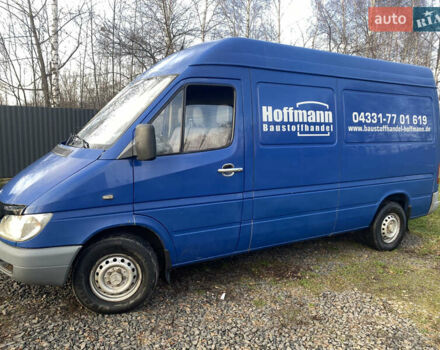 Синий Мерседес Sprinter, объемом двигателя 2.2 л и пробегом 368 тыс. км за 8500 $, фото 5 на Automoto.ua