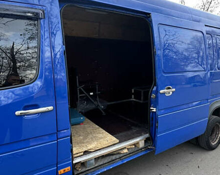 Синій Мерседес Sprinter, об'ємом двигуна 2.2 л та пробігом 1 тис. км за 13200 $, фото 12 на Automoto.ua