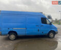 Синий Мерседес Sprinter, объемом двигателя 2.15 л и пробегом 670 тыс. км за 6000 $, фото 2 на Automoto.ua