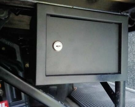 Синий Мерседес Sprinter, объемом двигателя 2.7 л и пробегом 263 тыс. км за 24500 $, фото 25 на Automoto.ua