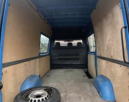 Синій Мерседес Sprinter, об'ємом двигуна 2.1 л та пробігом 445 тис. км за 8000 $, фото 4 на Automoto.ua