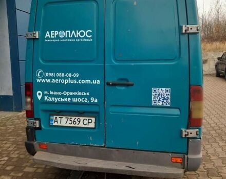 Синий Мерседес Sprinter, объемом двигателя 2.15 л и пробегом 778 тыс. км за 7000 $, фото 3 на Automoto.ua