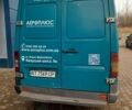 Синий Мерседес Sprinter, объемом двигателя 2.15 л и пробегом 778 тыс. км за 7000 $, фото 3 на Automoto.ua