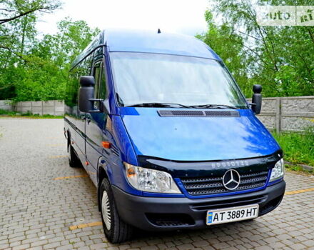 Синій Мерседес Sprinter, об'ємом двигуна 2.69 л та пробігом 370 тис. км за 12800 $, фото 3 на Automoto.ua