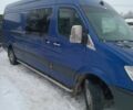 Синий Мерседес Sprinter, объемом двигателя 2.1 л и пробегом 170 тыс. км за 5700 $, фото 1 на Automoto.ua