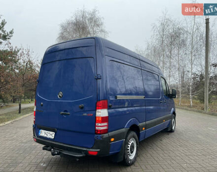 Синий Мерседес Sprinter, объемом двигателя 2.15 л и пробегом 560 тыс. км за 11999 $, фото 5 на Automoto.ua