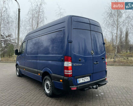 Синий Мерседес Sprinter, объемом двигателя 2.15 л и пробегом 560 тыс. км за 11999 $, фото 7 на Automoto.ua