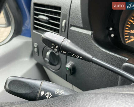 Синий Мерседес Sprinter, объемом двигателя 2.15 л и пробегом 560 тыс. км за 11999 $, фото 43 на Automoto.ua