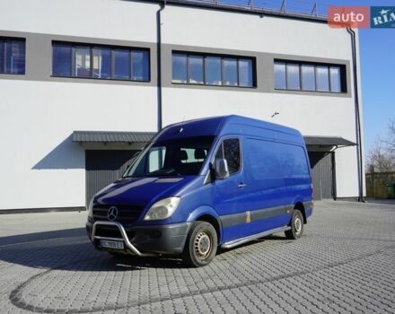 Синий Мерседес Sprinter, объемом двигателя 2.15 л и пробегом 508 тыс. км за 10800 $, фото 1 на Automoto.ua