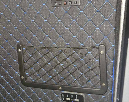 Синій Мерседес Sprinter, об'ємом двигуна 2.99 л та пробігом 445 тис. км за 28000 $, фото 11 на Automoto.ua