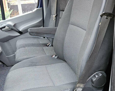 Синій Мерседес Sprinter, об'ємом двигуна 2.99 л та пробігом 445 тис. км за 28000 $, фото 10 на Automoto.ua