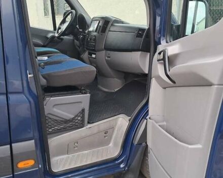 Синий Мерседес Sprinter, объемом двигателя 3 л и пробегом 270 тыс. км за 26900 $, фото 7 на Automoto.ua
