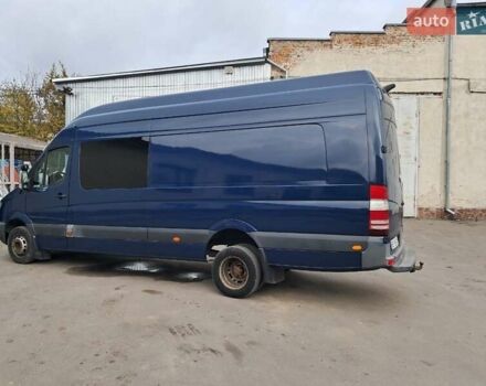 Синий Мерседес Sprinter, объемом двигателя 3 л и пробегом 270 тыс. км за 26900 $, фото 2 на Automoto.ua