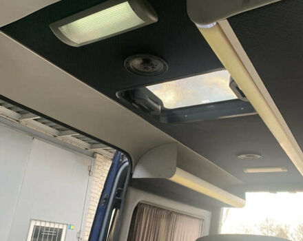Синій Мерседес Sprinter, об'ємом двигуна 2.14 л та пробігом 205 тис. км за 10500 $, фото 4 на Automoto.ua