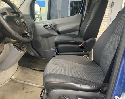Синій Мерседес Sprinter, об'ємом двигуна 2.14 л та пробігом 205 тис. км за 9900 $, фото 3 на Automoto.ua