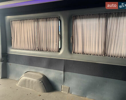 Синій Мерседес Sprinter, об'ємом двигуна 2.14 л та пробігом 205 тис. км за 9900 $, фото 15 на Automoto.ua