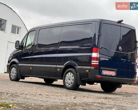 Синий Мерседес Sprinter, объемом двигателя 2.2 л и пробегом 310 тыс. км за 17500 $, фото 7 на Automoto.ua