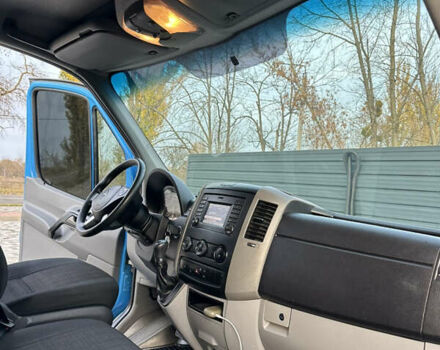Синій Мерседес Sprinter, об'ємом двигуна 2.2 л та пробігом 220 тис. км за 18000 $, фото 6 на Automoto.ua