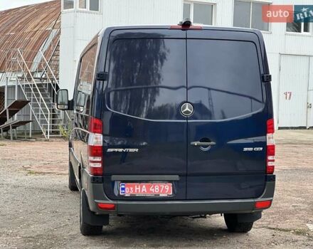 Синий Мерседес Sprinter, объемом двигателя 2.2 л и пробегом 310 тыс. км за 17500 $, фото 8 на Automoto.ua