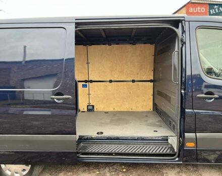 Синий Мерседес Sprinter, объемом двигателя 2.2 л и пробегом 310 тыс. км за 17500 $, фото 46 на Automoto.ua
