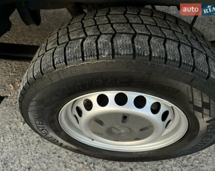 Синий Мерседес Sprinter, объемом двигателя 2.2 л и пробегом 350 тыс. км за 19900 $, фото 44 на Automoto.ua