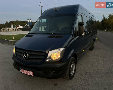 Синий Мерседес Sprinter, объемом двигателя 2.2 л и пробегом 350 тыс. км за 19900 $, фото 12 на Automoto.ua