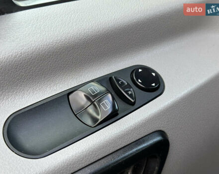 Синій Мерседес Sprinter, об'ємом двигуна 3 л та пробігом 351 тис. км за 31700 $, фото 15 на Automoto.ua